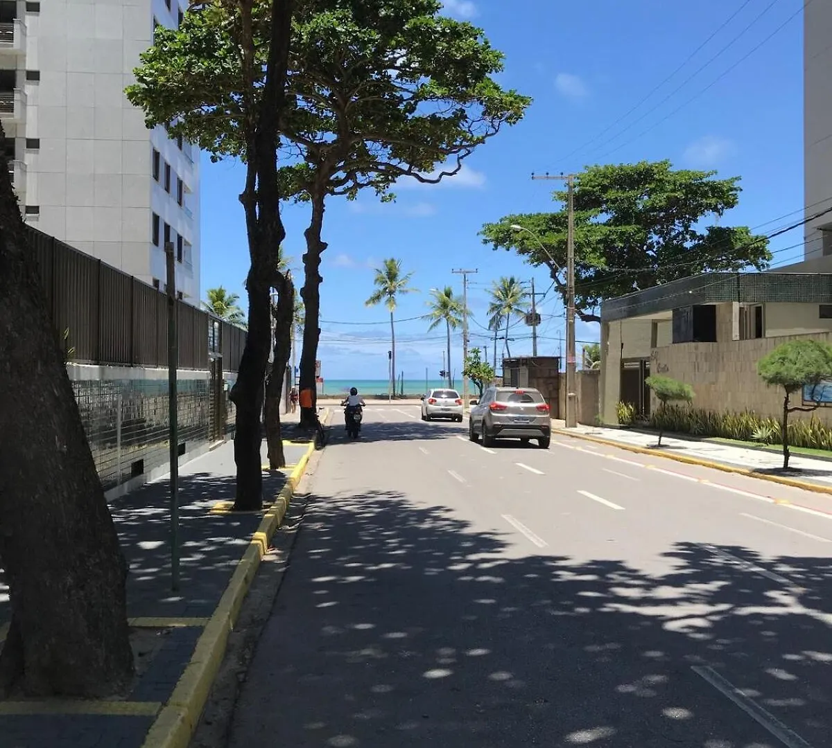 Flat De Um Quarto Bem Mobiliado Recife 0*,